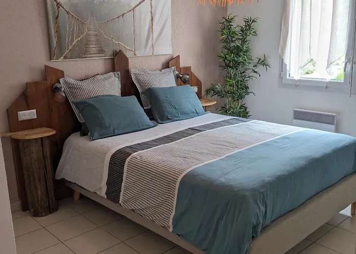 De 41m2 Avec Linges De Maison Et Ménage Compris, 2 Pièces à Pour 2 Personnes Lamalou-les-Bains